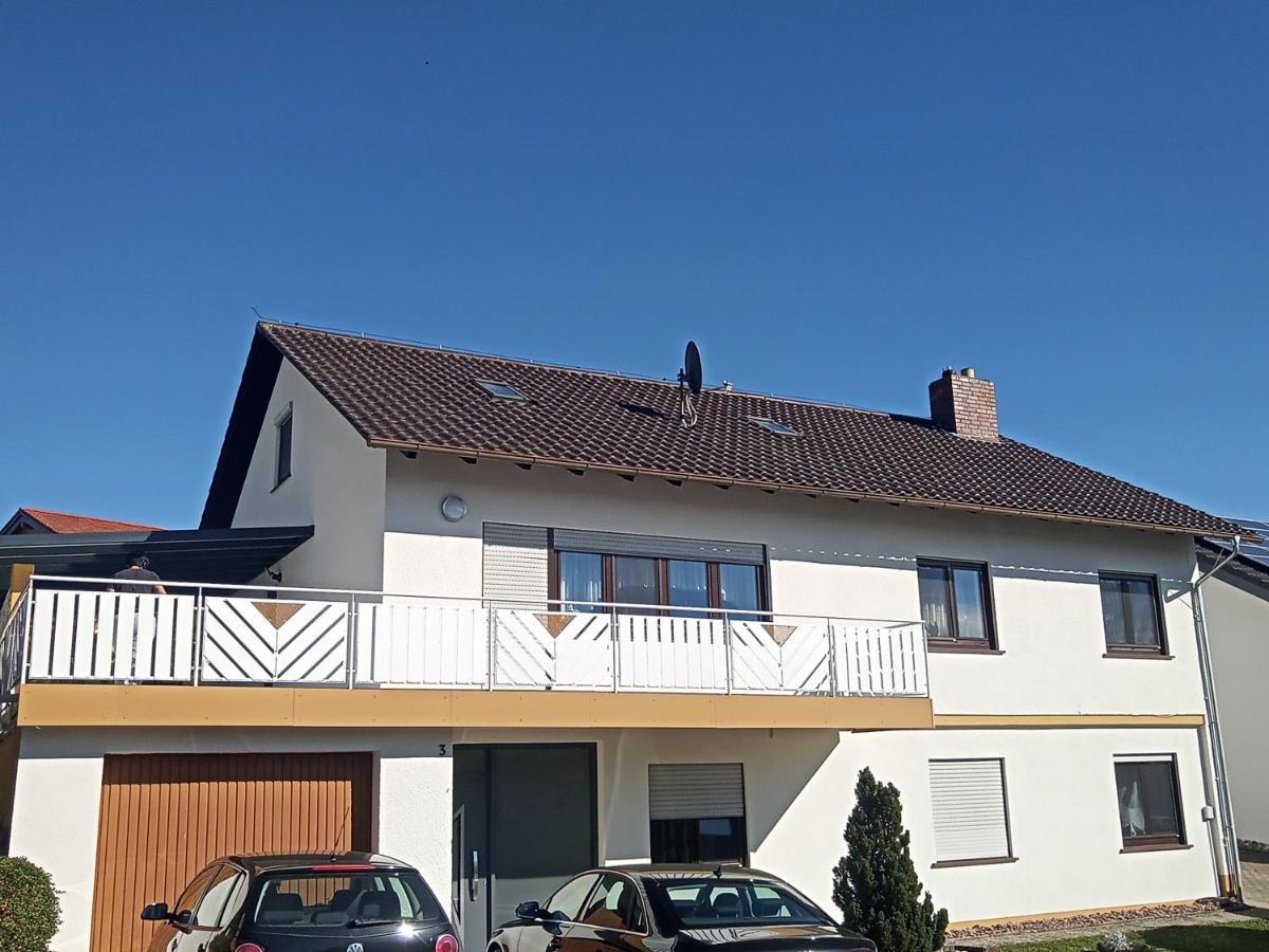 Wohnung Mit 2 - 3 Zimmern Ballenberg Exterior foto